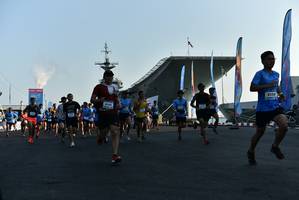 BIB: 6555
                            <button type="button" onclick="openModal(3170493)" class="btn btn-primary btn-sm float-right btn-popup" data-toggle="modal" data-target=".modal-high-quality">
                        <i class="fas fa-shopping-cart"></i> Add to Cart
                    </button>
                                            <button type="button" onclick="isThisMe(3170493, true)" class="btn btn-success btn-sm float-right btn-popup btn-isme hidden" data-toggle="tooltip" data-placement="bottom" title="นี่คือรูปของคุณใช่ไหม คลิกที่นี่เพื่อเอาเข้าอัลบั้ม">
                        <i class="fas fa-plus"></i> Add to album
                    </button>
                    <button type="button" onclick="isThisMe(3170493, false)" class="btn btn-warning btn-sm float-right btn-popup btn-isnotme hidden">
                        <i class="fas fa-ban"></i> Remove from album
                    </button>